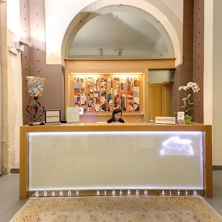 Grande Alfeo Готель 4*