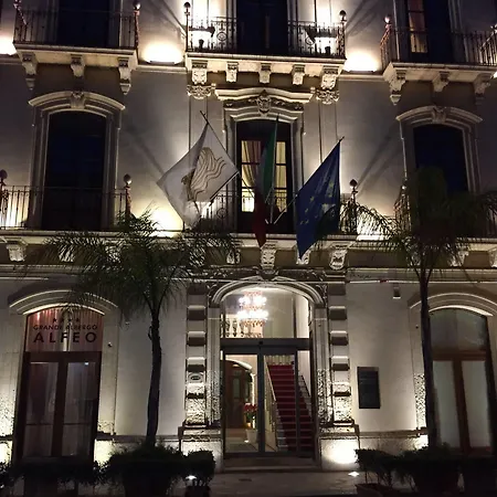 Grande Alfeo Hotel